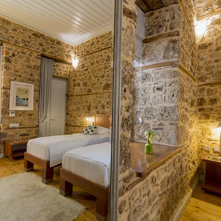 Delight Deluxe Aparts 3*