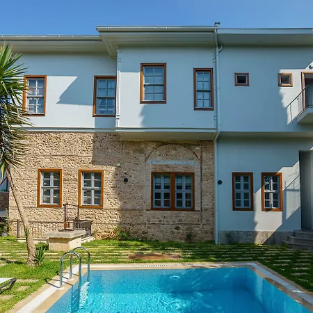 Delight Deluxe Aparts