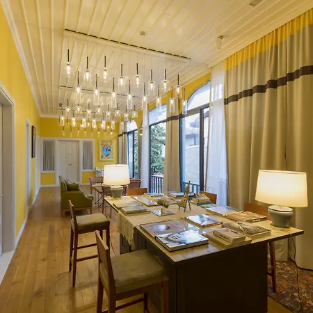 Aparthotel Delight Deluxe Aparts 3*