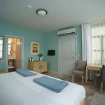 Delight Deluxe Aparts 3* Анталья