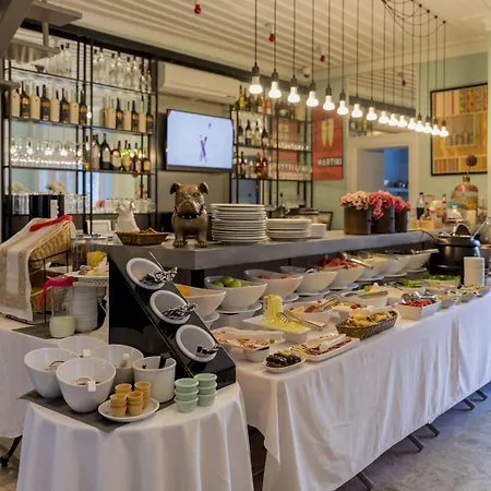 Delight Deluxe Aparts מלון דירות 3*