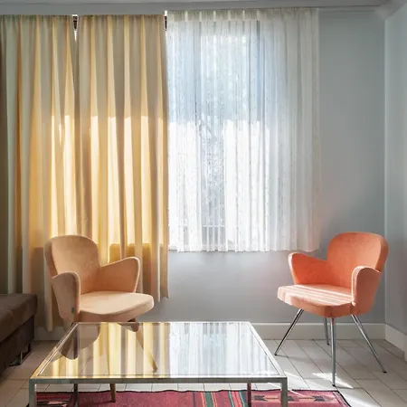 Delight Deluxe Aparts 3*