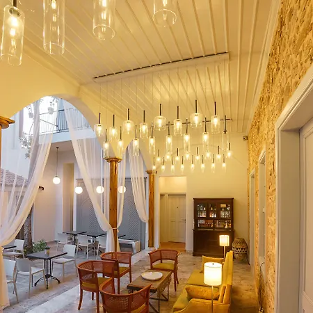 Apartahotel Delight Deluxe Aparts