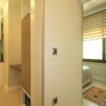 Delight Deluxe Aparts Aparthotel 4*